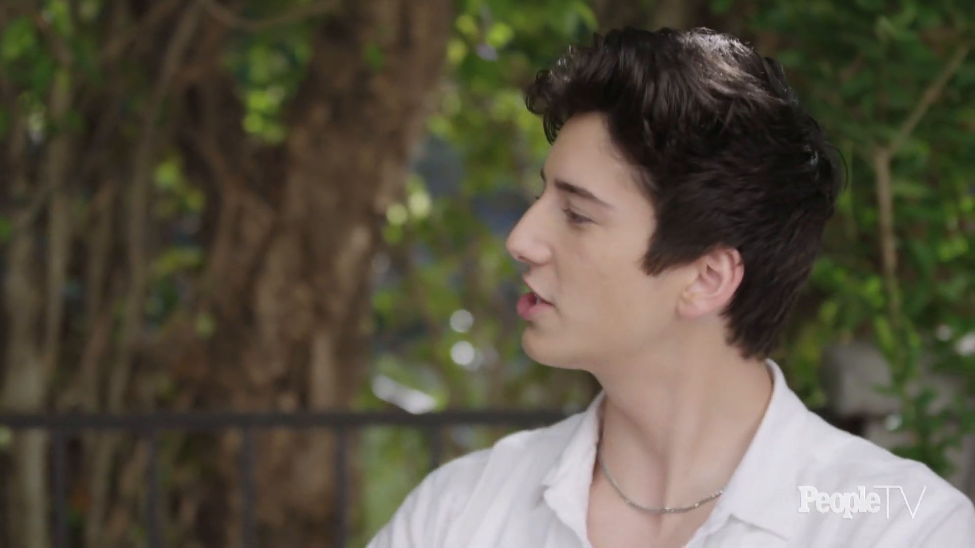 Aug | People - milomanheimcom 320 - Milo Manheim Mania — Photo Gallery